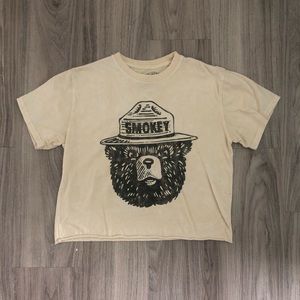Smokey the bear cropped T Shirt